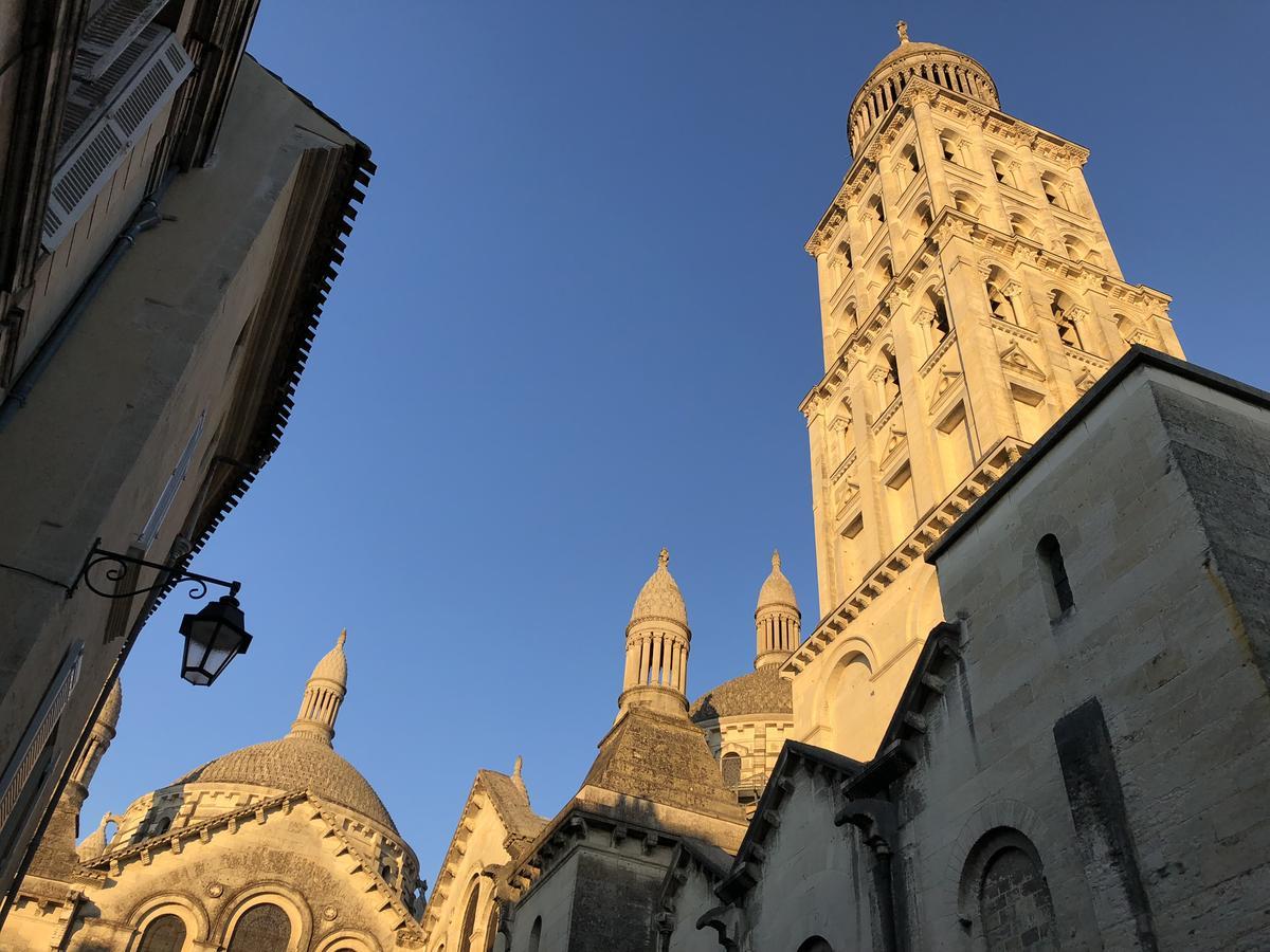 Chambres D'Hotes Couleurs Du Temps Périgueux Exterior foto